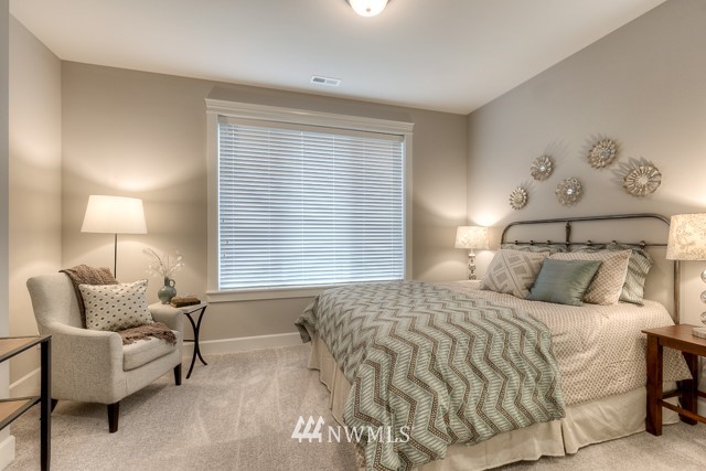 24213 1st ( 27) Avenue Bothell, WA 98021 - Photo 13 of 19