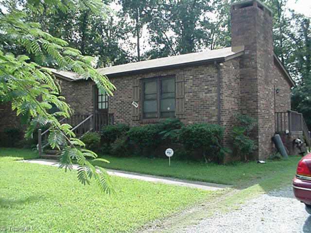 208 East Springfield Road High Point, NC 27263 - Photo 1 of 1 Exterior Front.