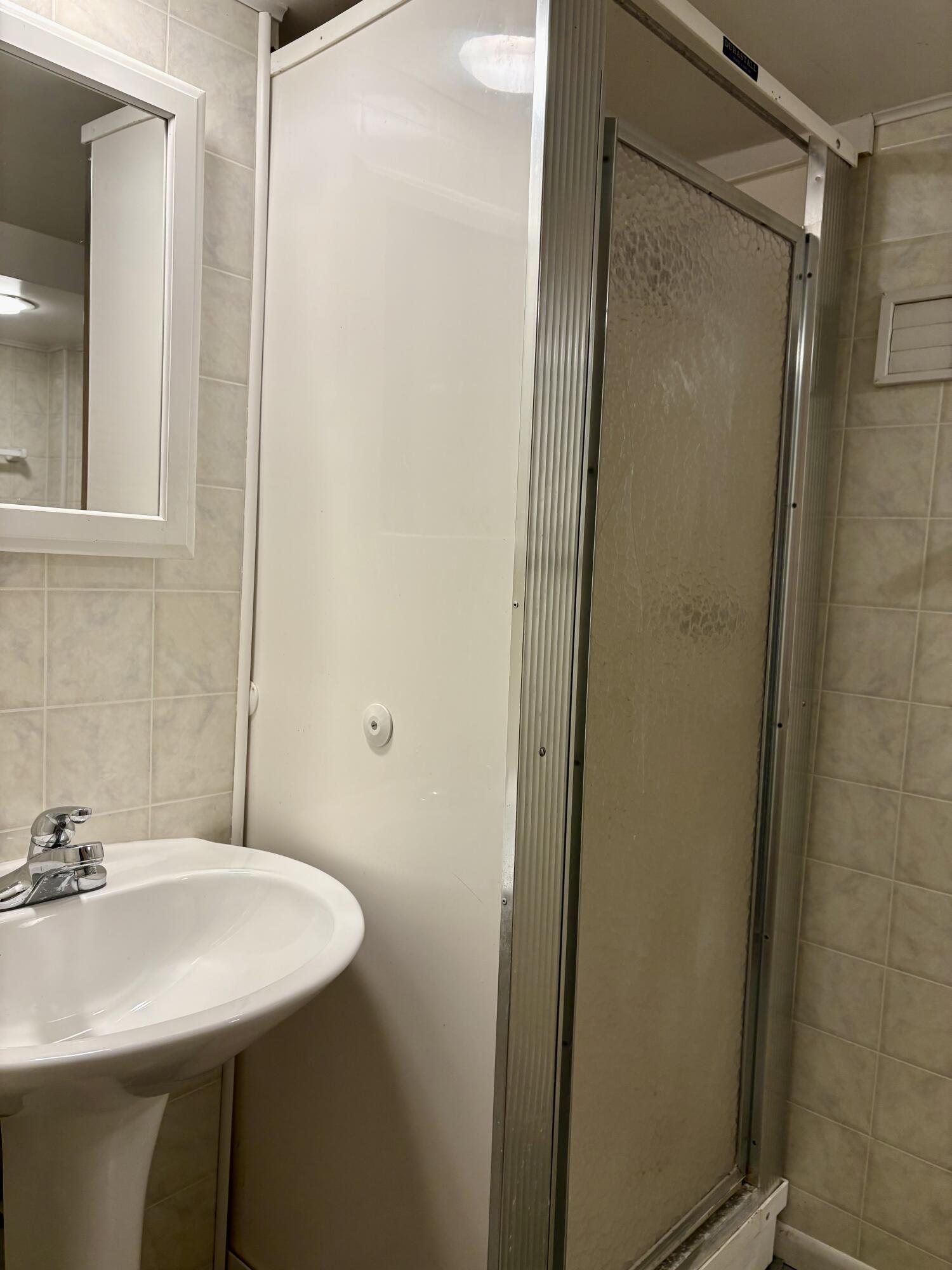 3315 School Street Two Rivers, WI 54241 - Photo 23 of 28 Full bath lower