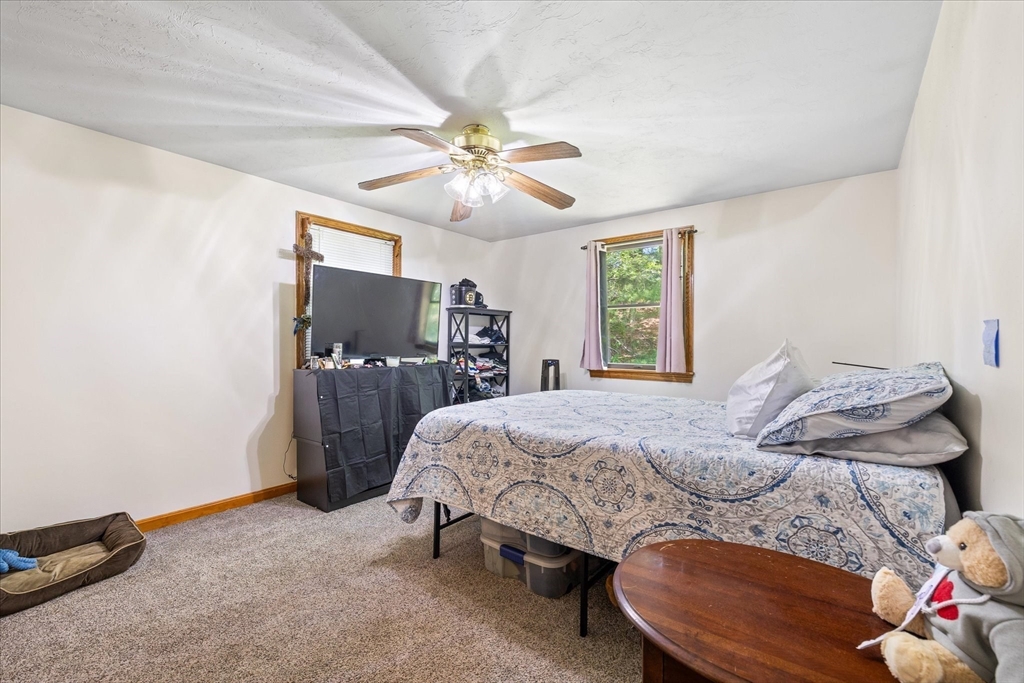 24 Oxford Road Charlton, MA 01507 - Photo 20 of 24 Gallery Image 20