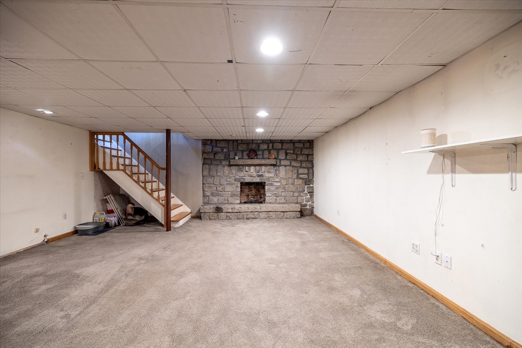 24 Oxford Road Charlton, MA 01507 - Photo 22 of 24 Gallery Image 22
