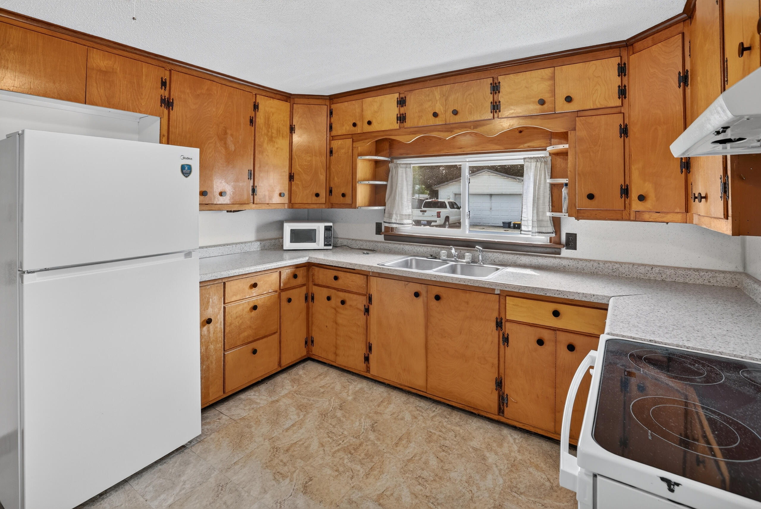 314 Decalb Street Reed City, MI 49677 - Photo 6 of 25 HOM20143