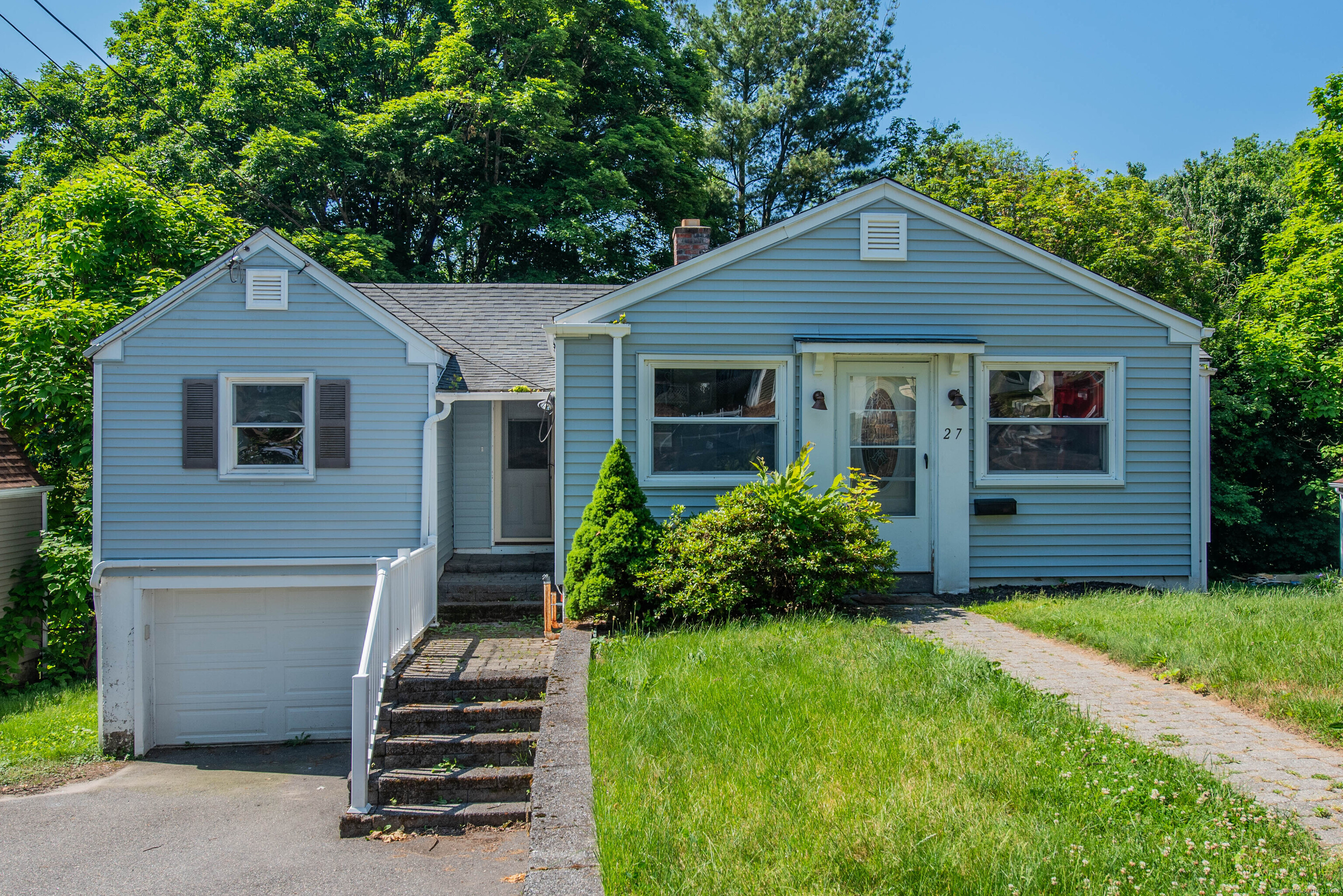 27 Viola Street Watertown, CT 06779 - Photo 1 of 1
