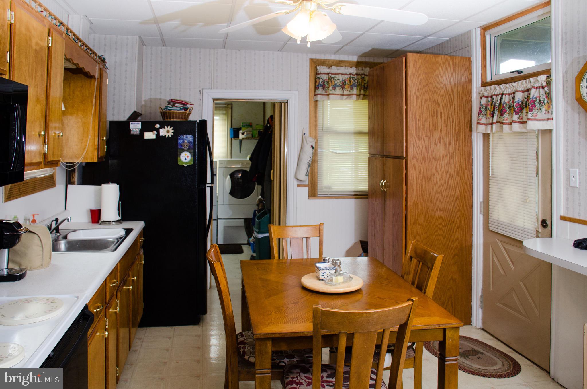 826 Cornwall Road Lebanon, PA 17042 - Photo 4 of 15 Gallery Image 4