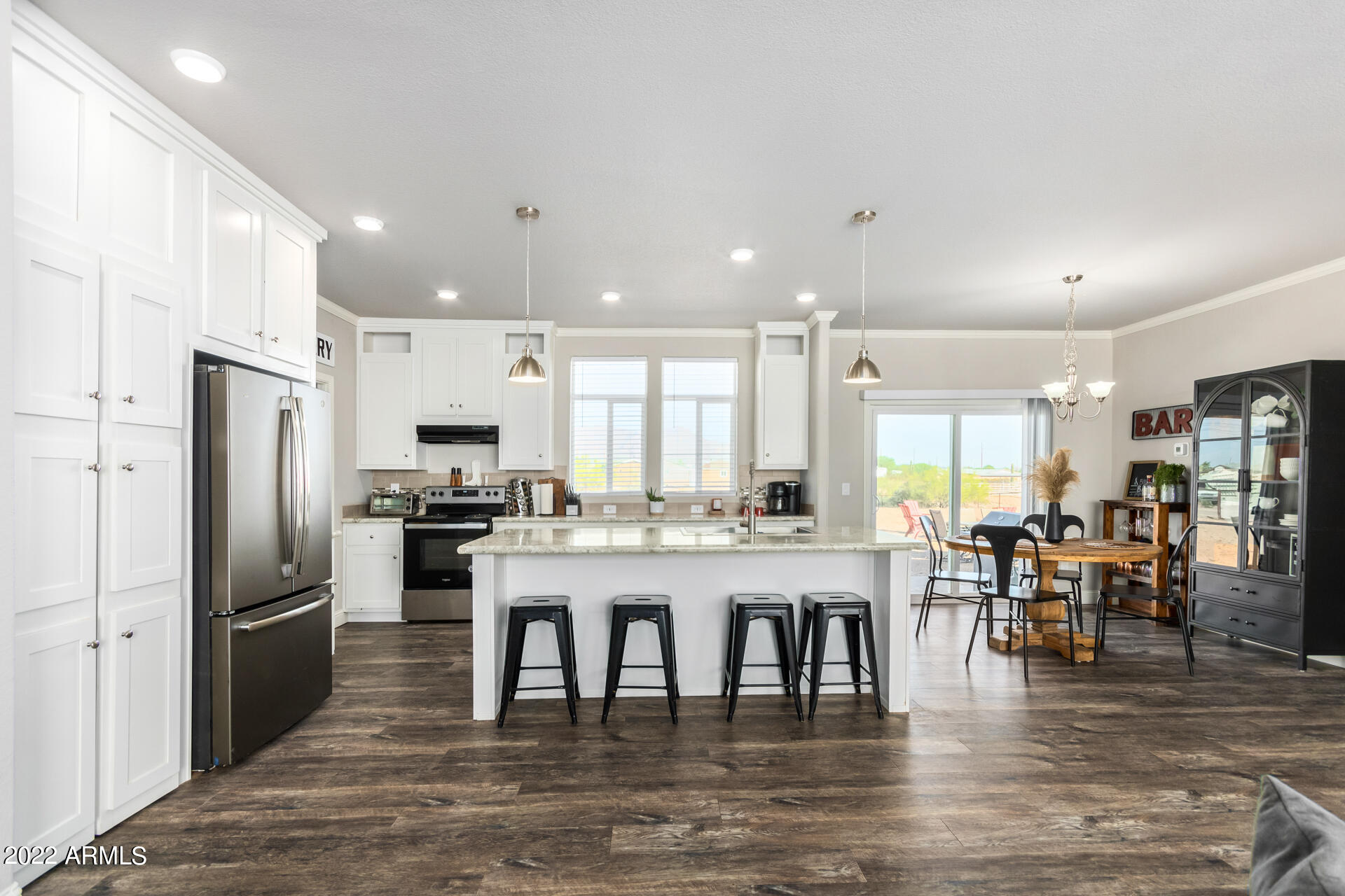 155 North Cactus Road Apache Junction, AZ 85119 - Photo 13 of 87 13 - Cactus