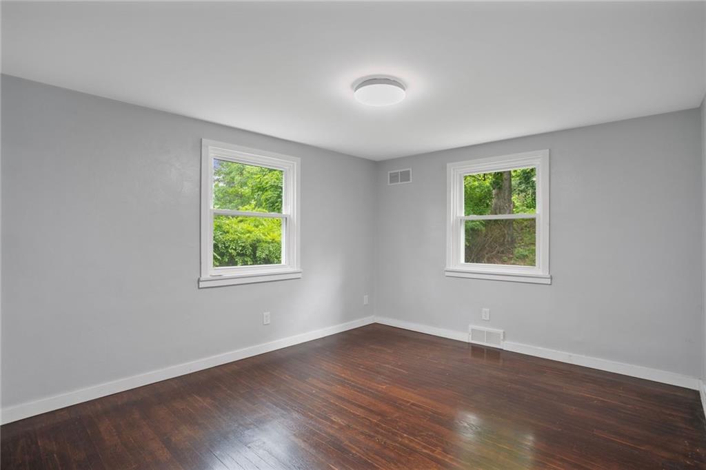 1809 Rosedale Street Verona, PA 15147 - Photo 19 of 47 Primary bedroom