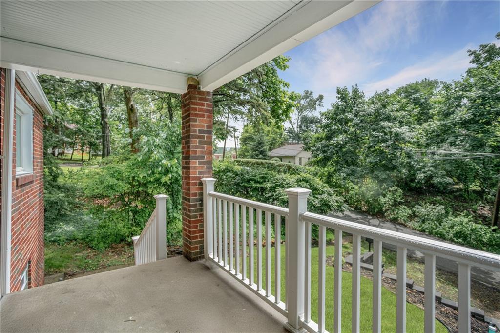 1809 Rosedale Street Verona, PA 15147 - Photo 3 of 47 Covered font porch