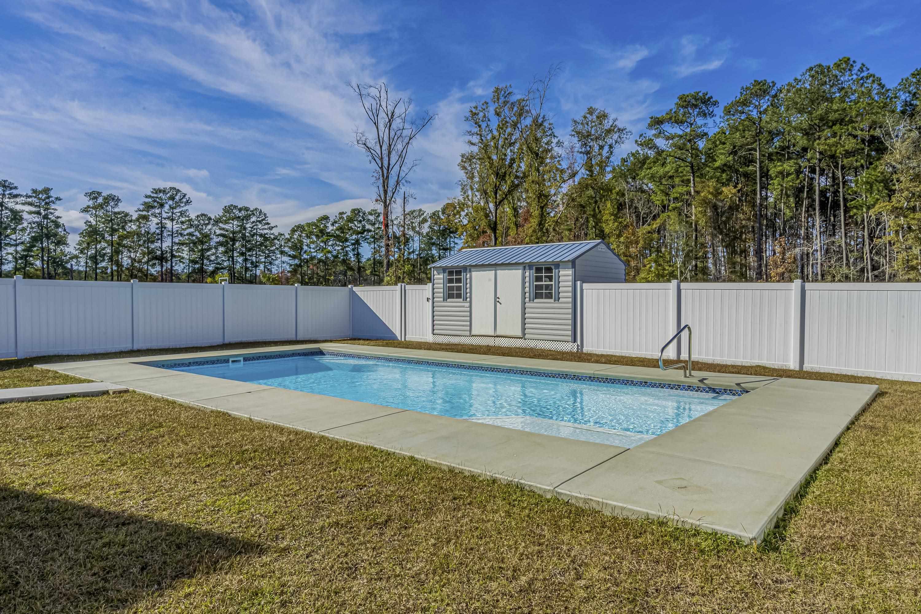 437 Four Mile Road Conway, SC 29526 - Photo 5 of 40 Gallery Image 5