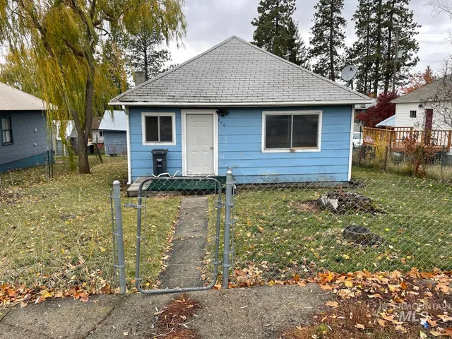 $195,000 | 920 Pine Street, Potlatch, ID 83855