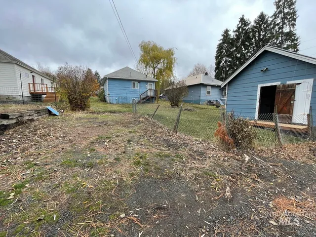 $195,000 | 920 Pine Street, Potlatch, ID 83855