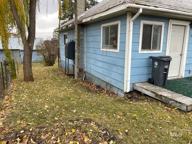 $195,000 | 920 Pine Street, Potlatch, ID 83855