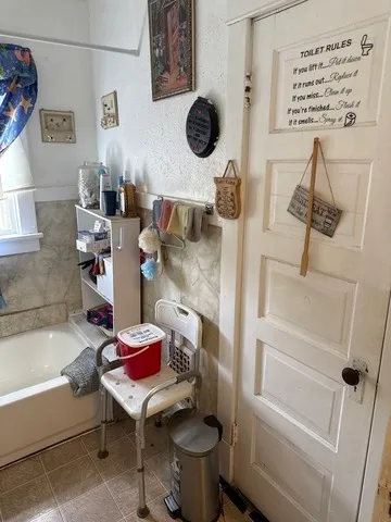 $104,999 | 312-314 South Evergreen Avenue, Kankakee, IL 60901