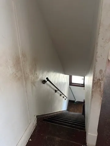 $104,999 | 312-314 South Evergreen Avenue, Kankakee, IL 60901