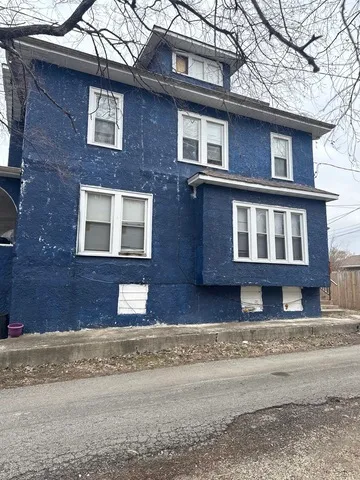 $104,999 | 312-314 South Evergreen Avenue, Kankakee, IL 60901