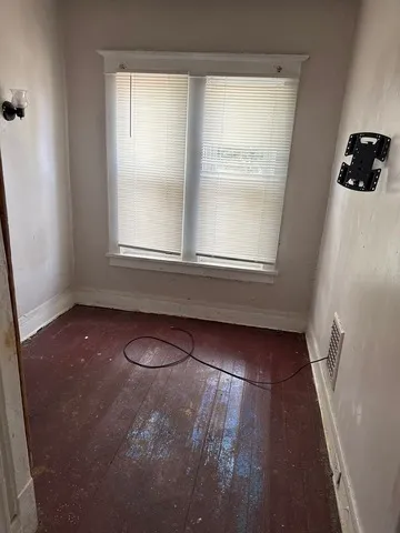 $104,999 | 312-314 South Evergreen Avenue, Kankakee, IL 60901