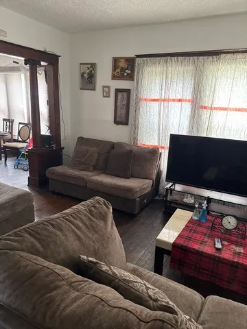 $104,999 | 312-314 South Evergreen Avenue, Kankakee, IL 60901