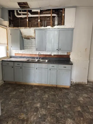 $104,999 | 312-314 South Evergreen Avenue, Kankakee, IL 60901