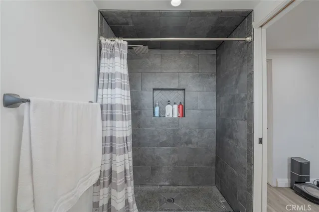 $985,000 | 225 South Poinsettia Drive, Orange, CA 92868