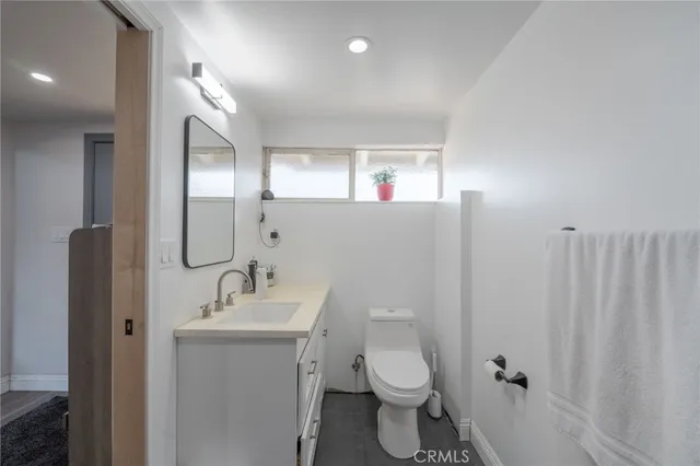 $985,000 | 225 South Poinsettia Drive, Orange, CA 92868