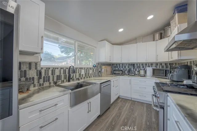 $985,000 | 225 South Poinsettia Drive, Orange, CA 92868