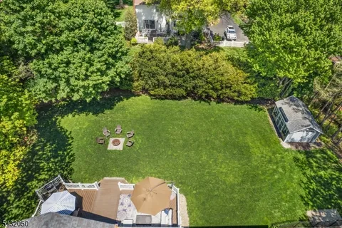 $799,000 | 3 Aspen Drive, Chester, NJ 07930