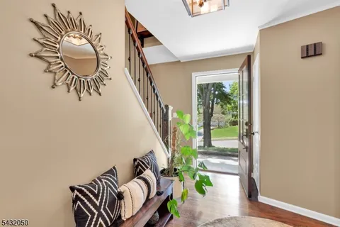 $799,000 | 3 Aspen Drive, Chester, NJ 07930
