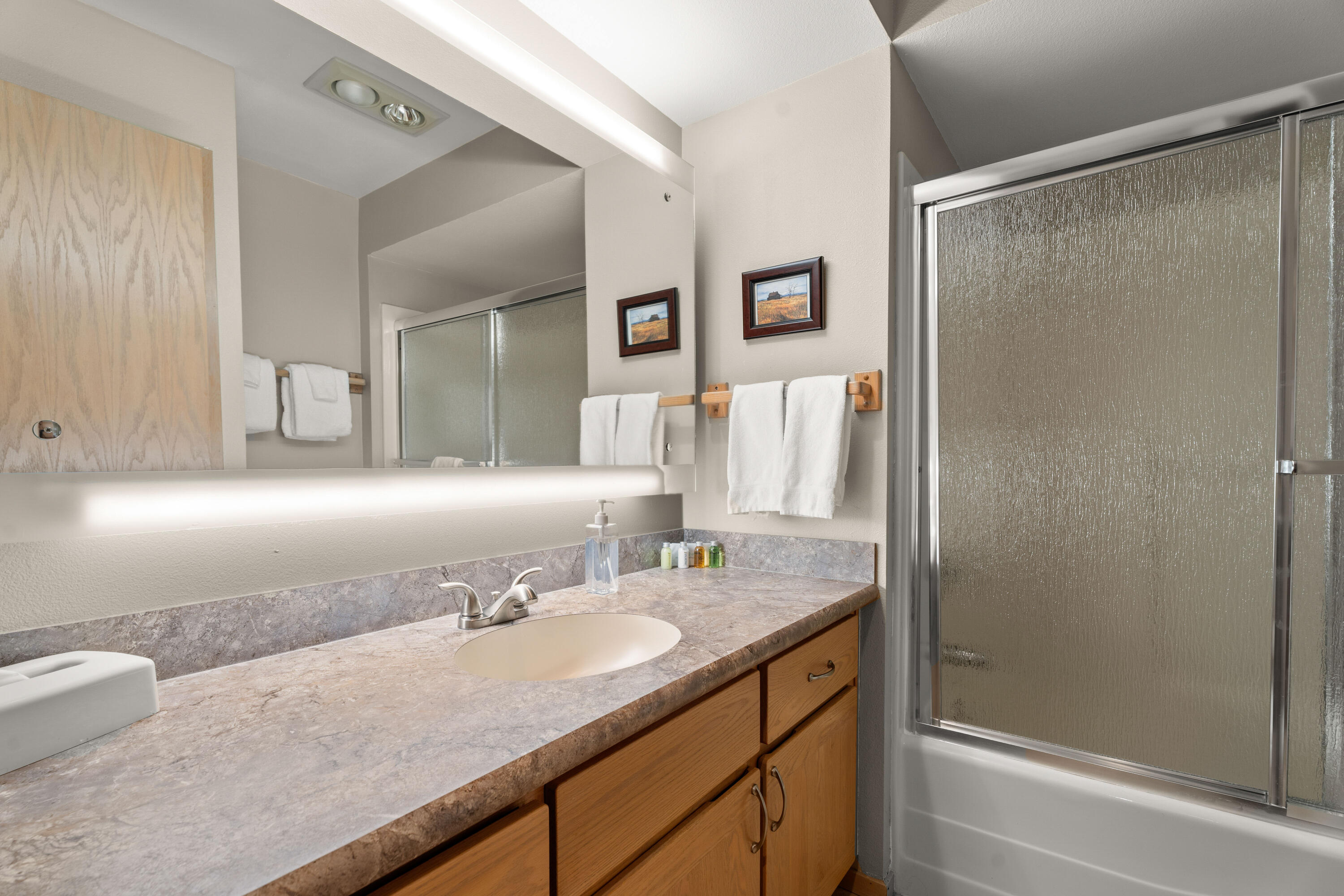 57357 Beaver Ridge Loop, Unit 22 Sunriver, OR 97707 - Photo 12 of 21