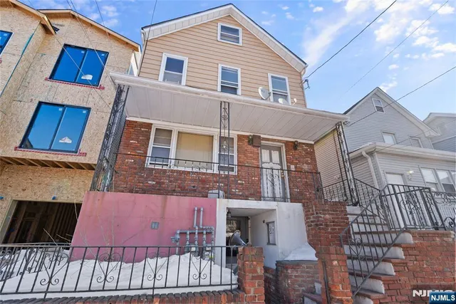 $574,777 | 335 Court Street, Elizabeth, NJ 07206