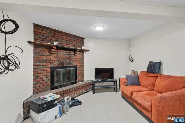 $574,777 | 335 Court Street, Elizabeth, NJ 07206