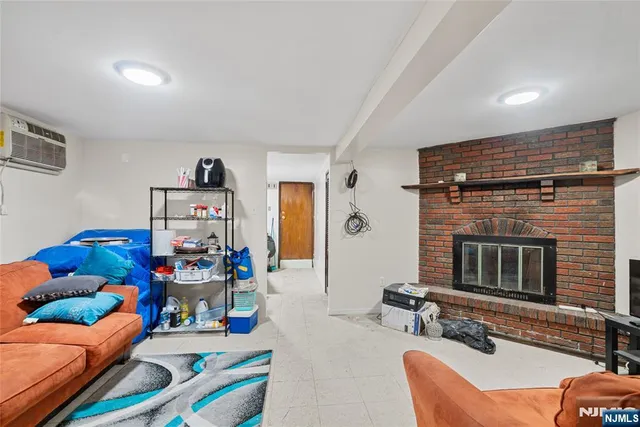 $574,777 | 335 Court Street, Elizabeth, NJ 07206