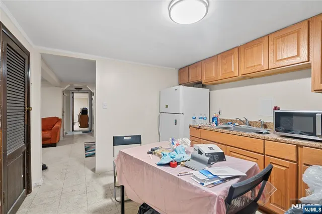 $574,777 | 335 Court Street, Elizabeth, NJ 07206