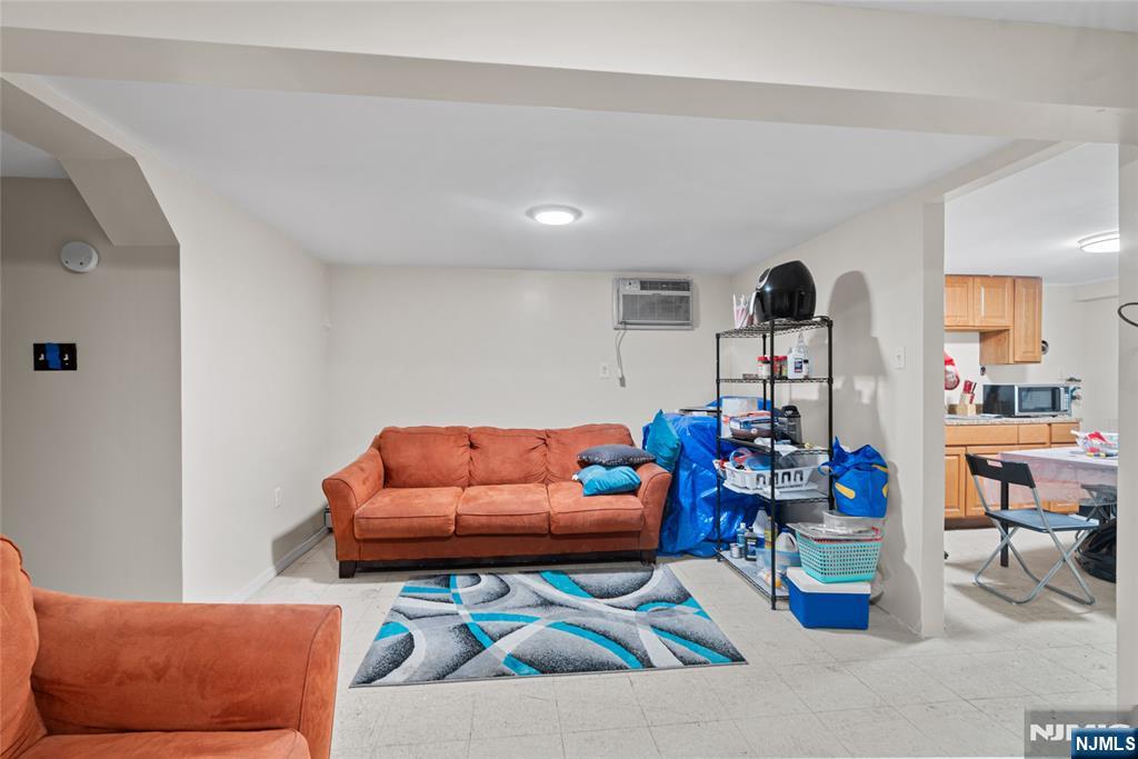 335 Court Street Elizabeth, NJ 07206 - Photo 24 of 27