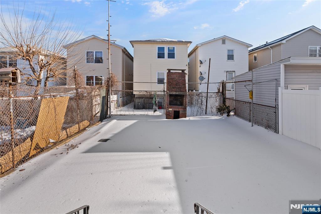 335 Court Street Elizabeth, NJ 07206 - Photo 25 of 27