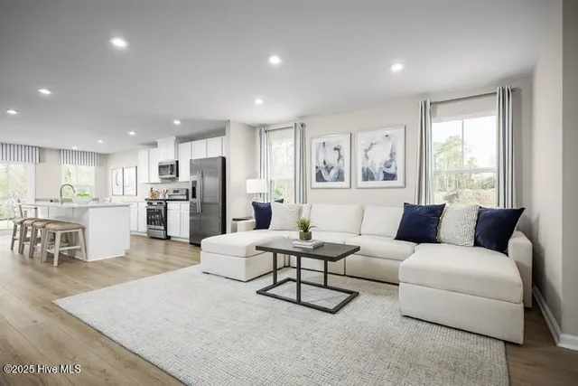 $280,072 | 8089 Sterling Oaks Drive Northwest, Ash, NC 28420