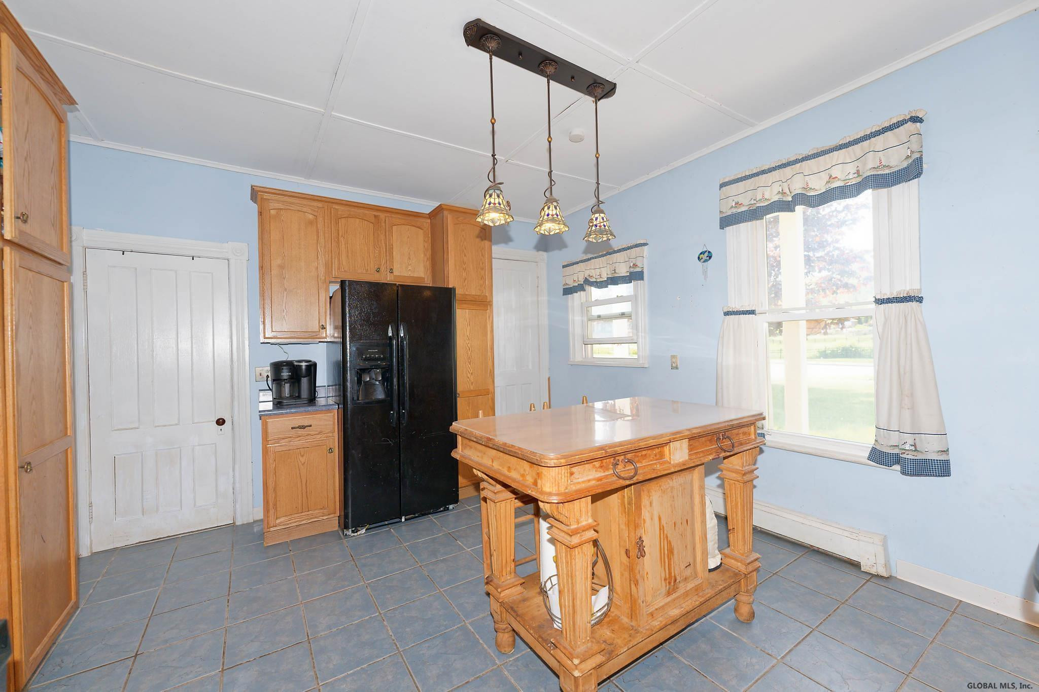 3123 Troy Schenectady Road Niskayuna, NY 12309 - Photo 15 of 44 Photo 15