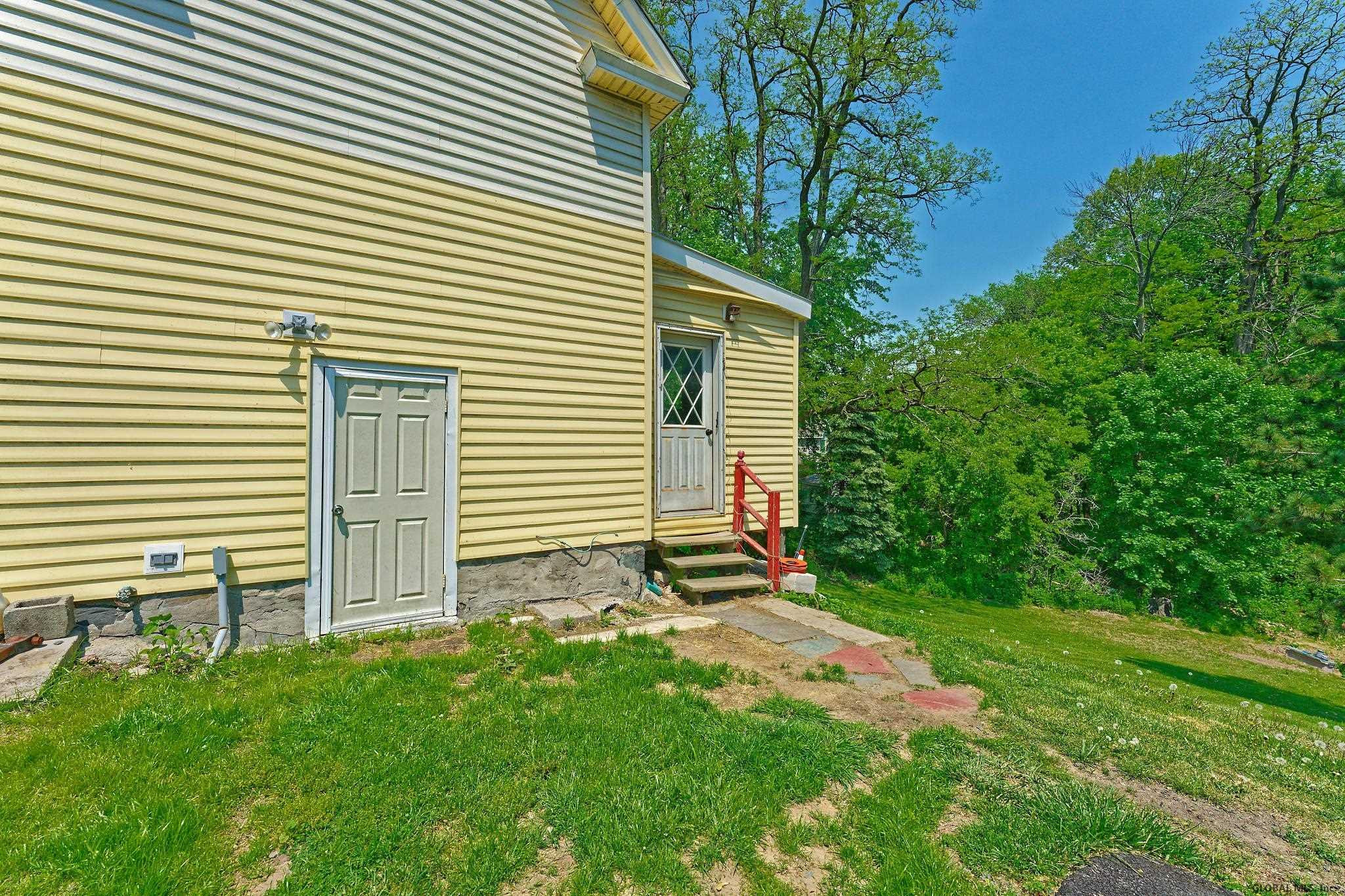 3123 Troy Schenectady Road Niskayuna, NY 12309 - Photo 39 of 44 Photo 39