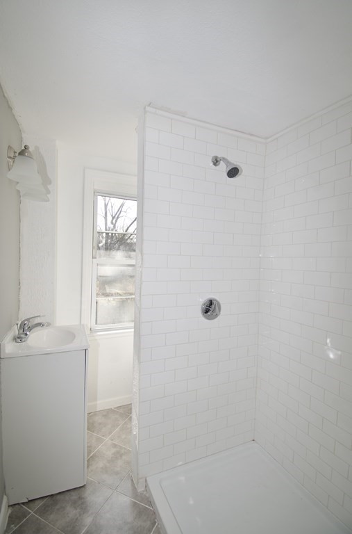 79 Quincy Street Springfield, MA 01109 - Photo 24 of 27 a bathroom with a sink