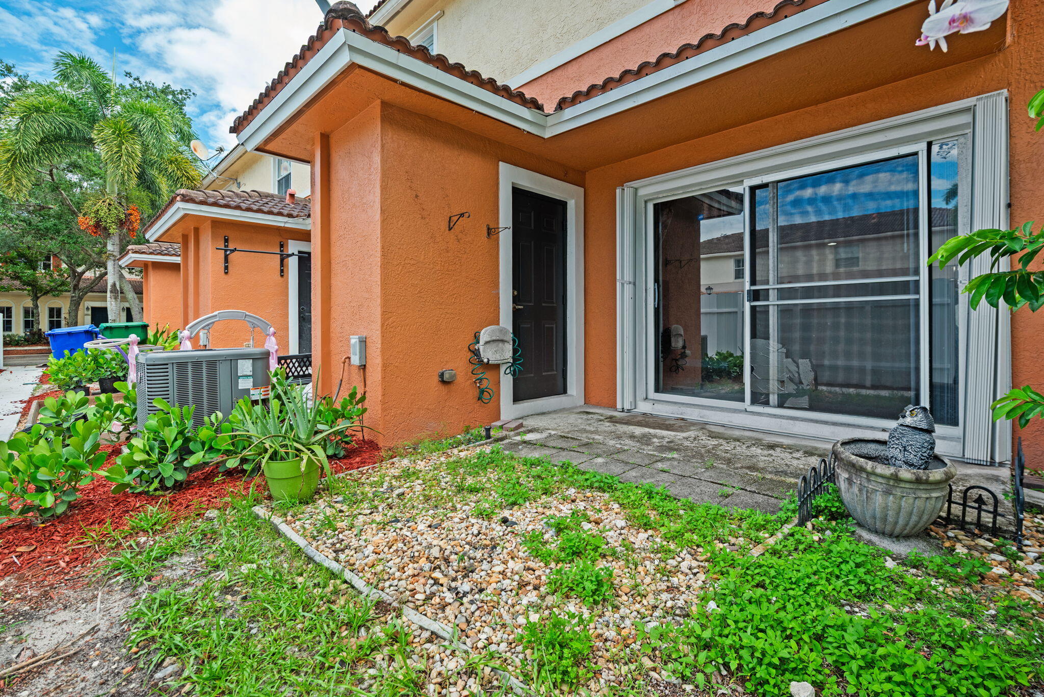 9999 Southwest 26th Court Miramar, FL 33025 - Photo 24 of 29 24-web-or-mls-9999-sw-26th-ct