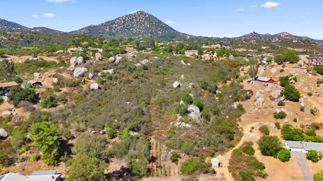 $395,000 | 2 Chablis Road, Ramona, CA 92065