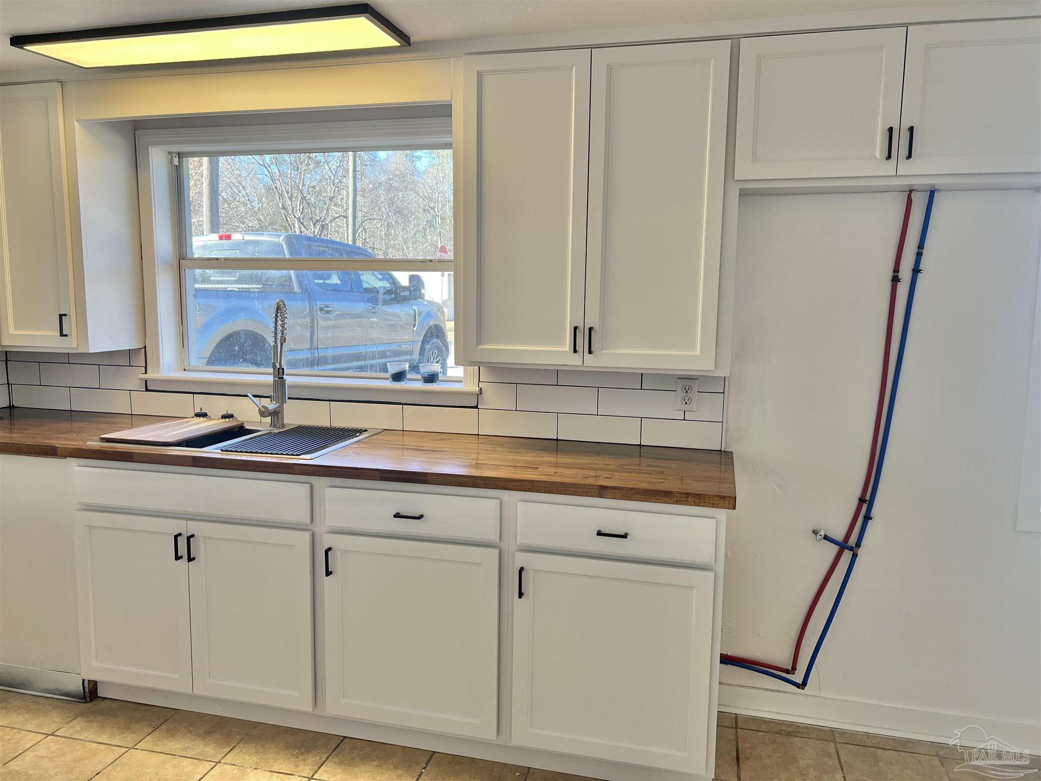 111 Swift Street Atmore, AL 36502 - Photo 4 of 24