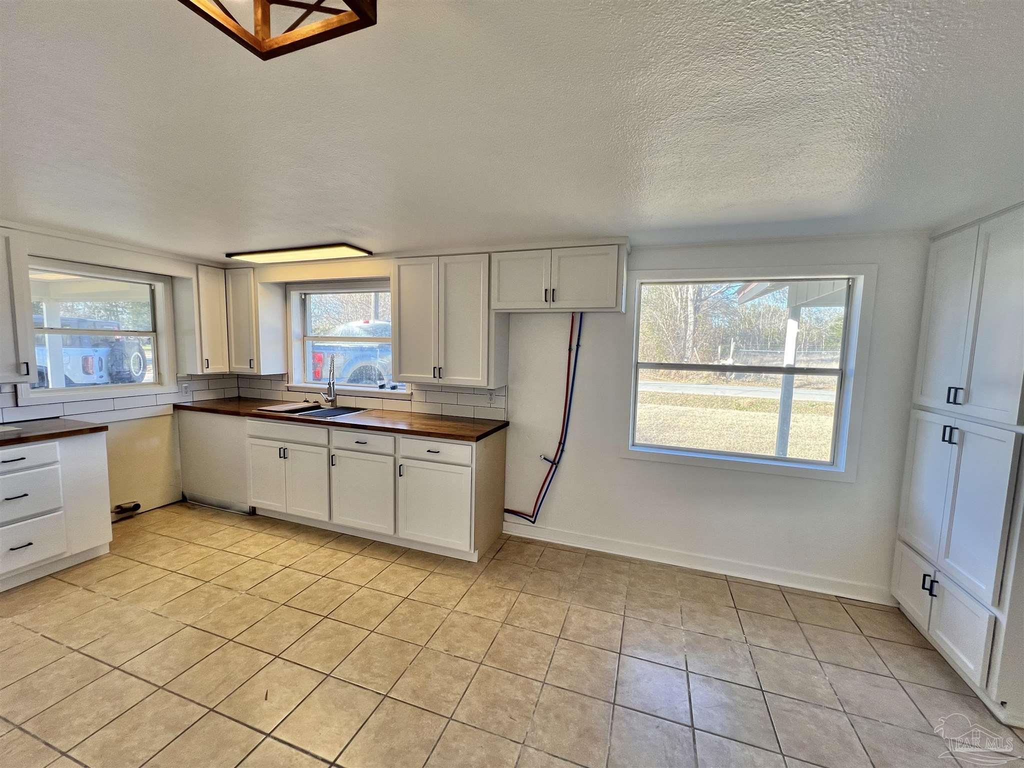 111 Swift Street Atmore, AL 36502 - Photo 6 of 24