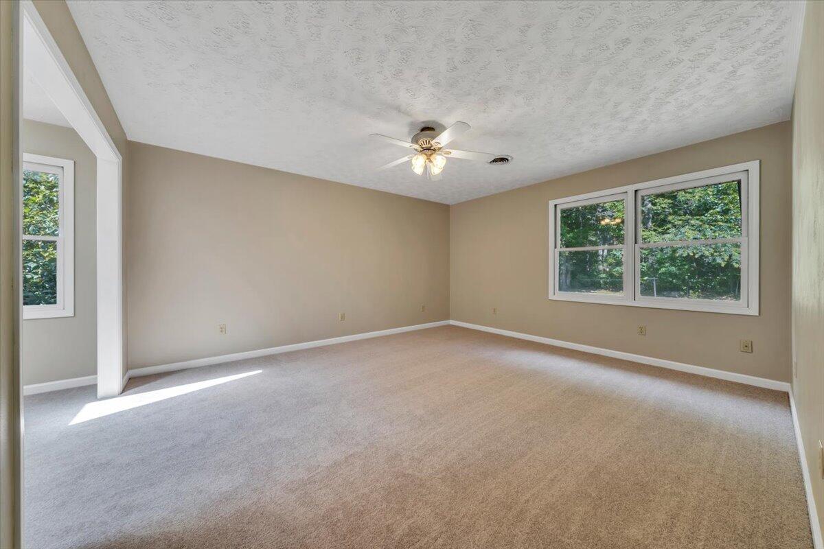 5145 Bradshaw Road Salem, VA 24153 - Photo 52 of 93 33-MIB01920