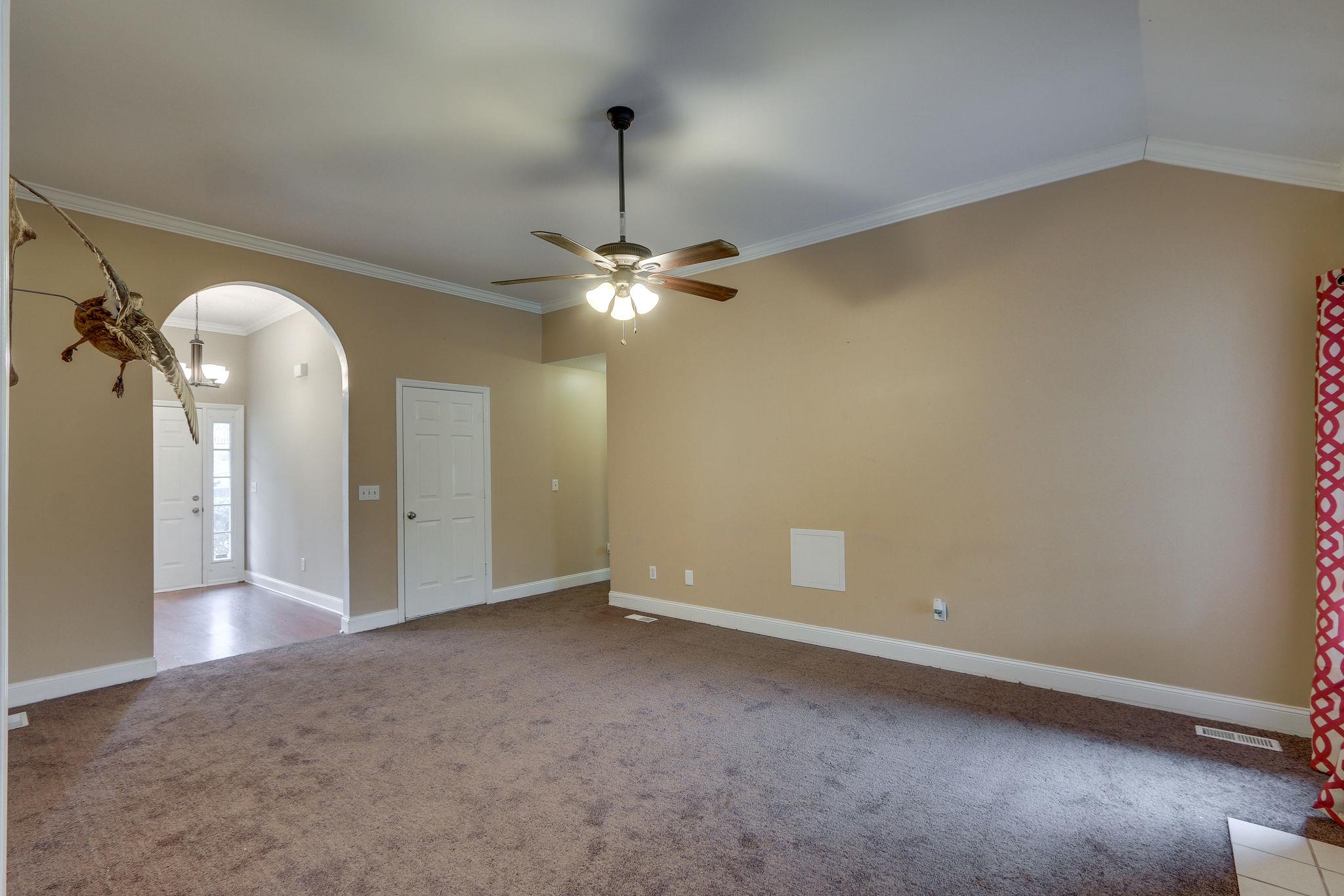 1056 Fitzpatrick Road Nashville, TN 37214 - Photo 7 of 28 Living room to foyer and hall to bedrooms