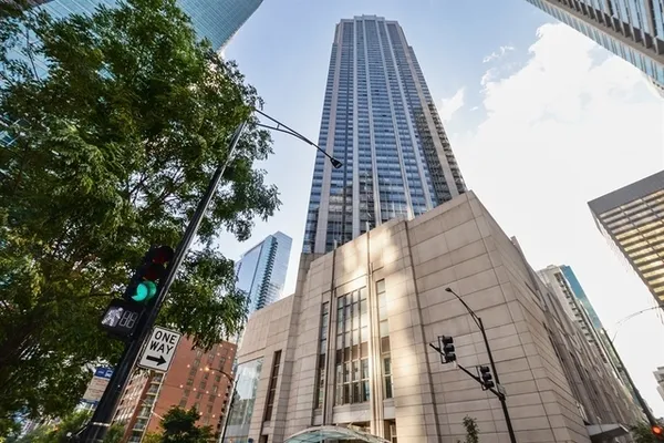 $3,650 | 512 North McClurg Court, Unit 2910, Chicago, IL 60611