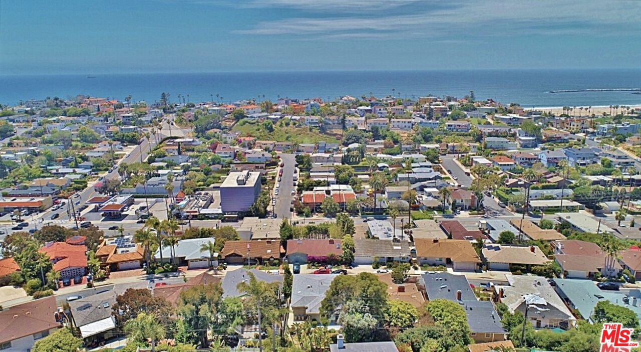 8330 Zitola Terrace Playa del Rey, CA 90293 - Photo 46 of 48 an aerial view of a city