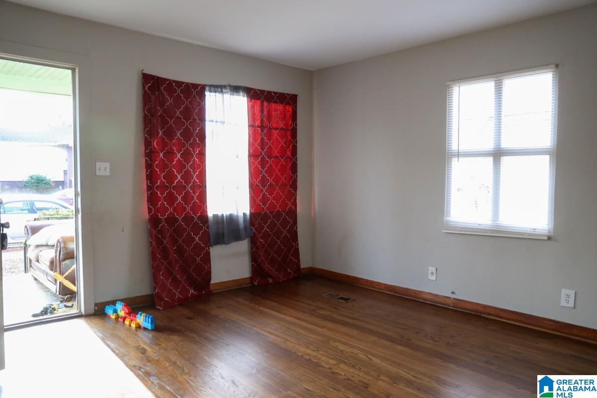 1021 14th Place Southwest Birmingham, AL 35211 - Photo 13 of 21