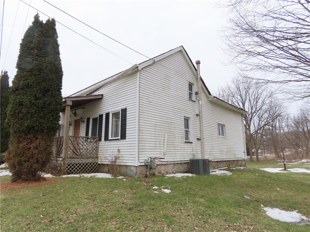 6651 Silver Hill Road Arcadia, NY 14513 - Photo 4 of 21