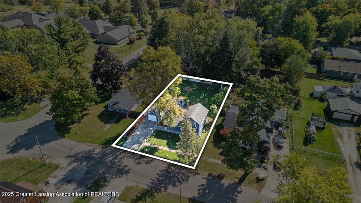 422 East 2nd Street Perry, MI 48872 - Photo 2 of 39 03-Lot Line