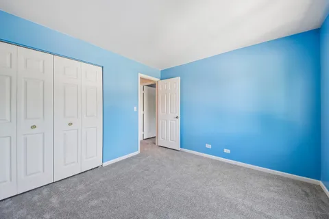 $279,900 | 124 Morningside Lane West, Unit 124, Buffalo Grove, IL 60089