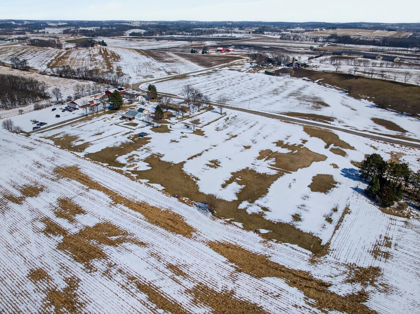 5529 Langer Road Marshall, WI 53559 - Photo 12 of 89